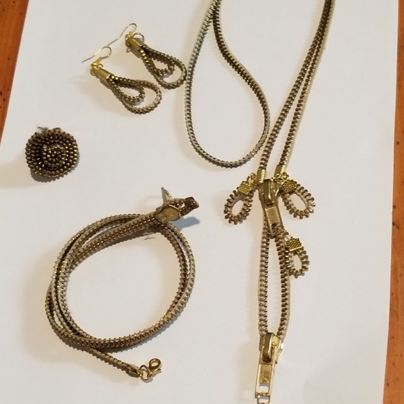 Handmade Craft Women Accesories Set - Picture 2 of 2